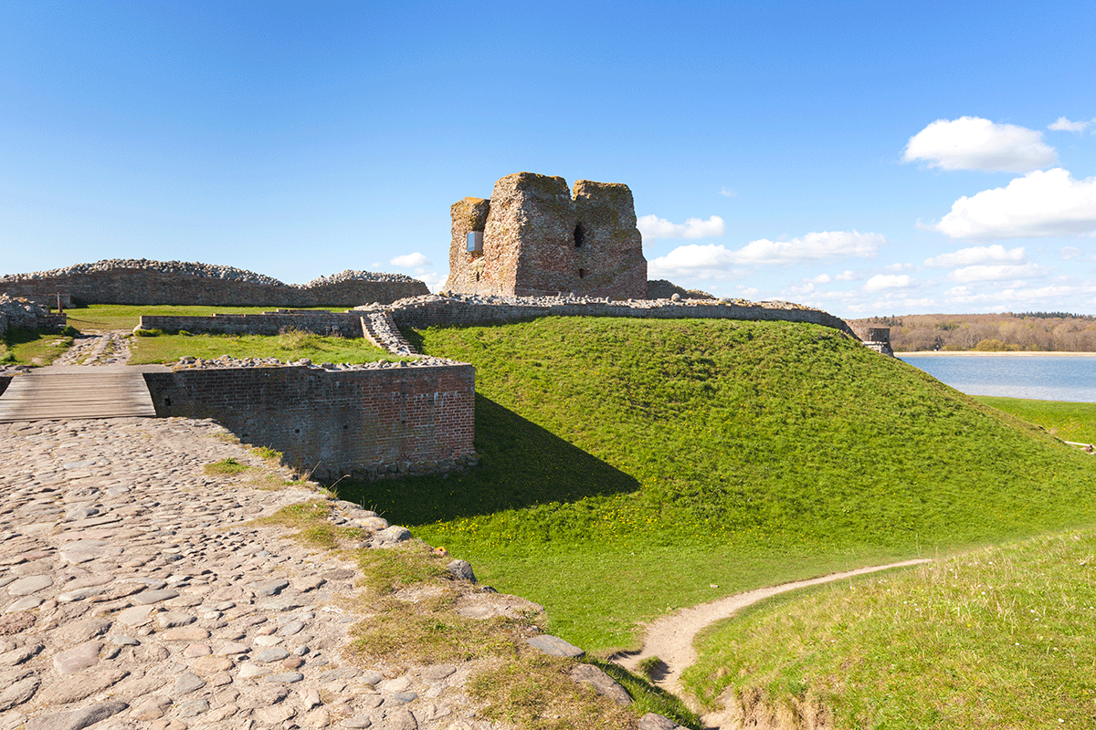 kaløslotsruin.png