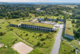 Unik dansk arkitektur midt i naturen tæt på Ebeltoft Centrum 