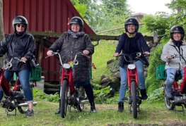 Puch maxi ture med lokal guide 