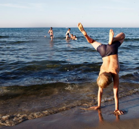 Sol, sommer og hav - Danhostels tæt på gode badestrande