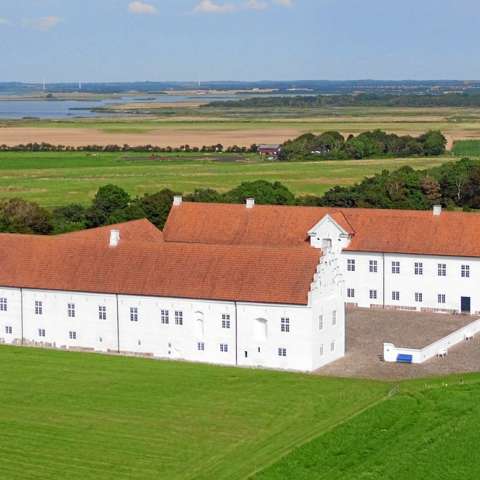 Vitskøl Kloster i Himmerland bliver medlem af Danhostel