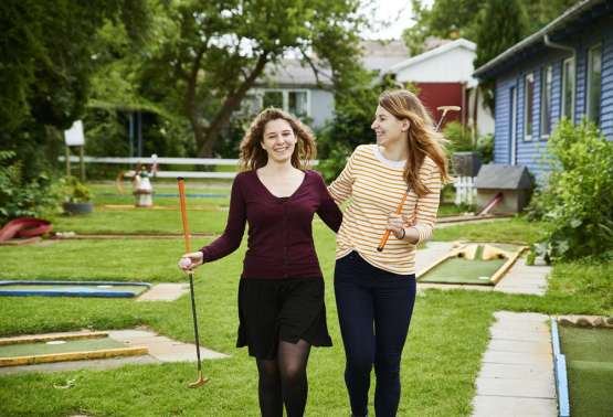 Danhostel Sønderborg-Vollerup, minigolf, legeplads og minigolf